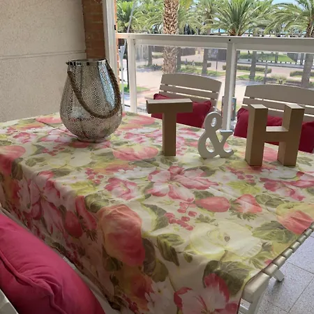 T&h Center Family Apartment Salou