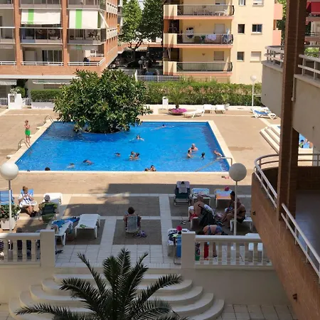 T&h Center Family Apartment Salou